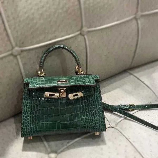 vone bags for ladies v bags designer women kelly handbag crossbody the tote bag woman beach shoulder messenger leather 2023 new armpit lg9g
vone bags for ladies v bags designer women kelly handbag crossbody the tote bag woman beach shoulder messenger leather 2023 new armpit lg9g