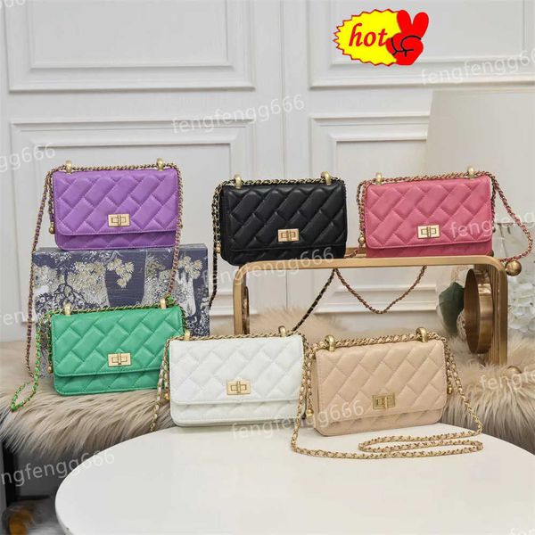 5a highquality women's handbag lamb leather handbag with badge gold chain flip wallet cross designer bags luxury fashion waist wallet
5a highquality women's handbag lamb leather handbag with badge gold chain flip wallet cross designer bags luxury fashion waist wallet