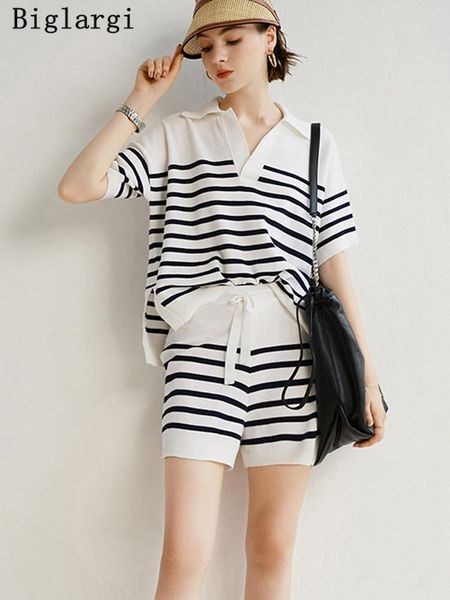 polos two 2 piece set striped t shirt side slit loose knitted female pullover summer short sleeve tees streetwear knitting, White
polos two 2 piece set striped t shirt side slit loose knitted female pullover summer short sleeve tees streetwear knitting, White