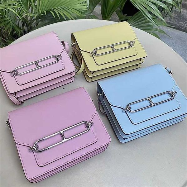 bags herms luxury roulis shoulder bags 2023 new small square baotou layer cowhide pig nose bag women's tofu bag one shoulder crossbody
bags herms luxury roulis shoulder bags 2023 new small square baotou layer cowhide pig nose bag women's tofu bag one shoulder crossbody