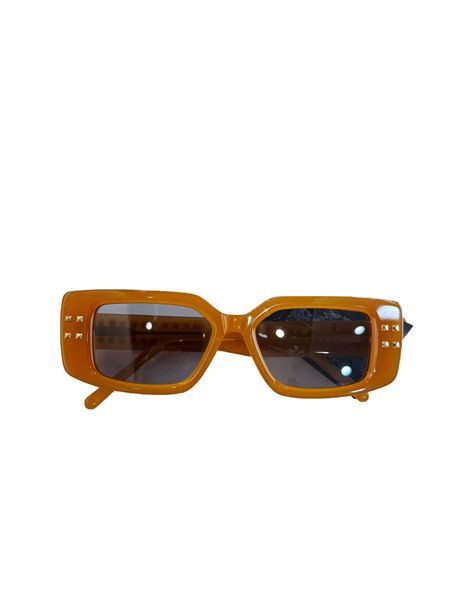 classic sunglasses square sunglasses legs two rows of rivets frame with rivets on both sides of the decoration teal lenses zeelool eyewear p, White;black
classic sunglasses square sunglasses legs two rows of rivets frame with rivets on both sides of the decoration teal lenses zeelool eyewear p, White;black