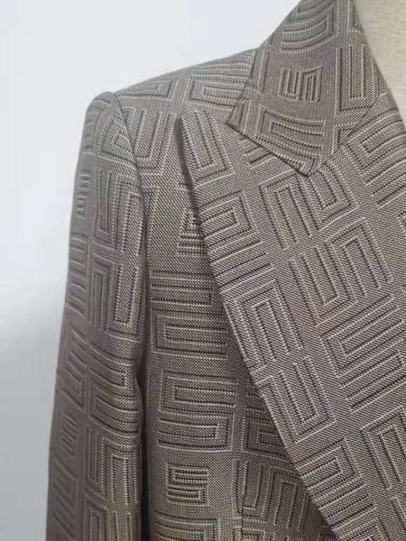 pants women jacket 2021 early autumn new retro badge jacquard doublebreasted blazer, White
pants women jacket 2021 early autumn new retro badge jacquard doublebreasted blazer, White