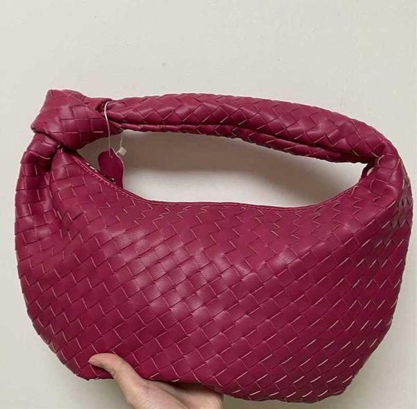 2022 fashion bags hand- luxury woven leather printing large-capacity shoulder bag ladies pu knotteds handle casual handv
2022 fashion bags hand- luxury woven leather printing large-capacity shoulder bag ladies pu knotteds handle casual handv