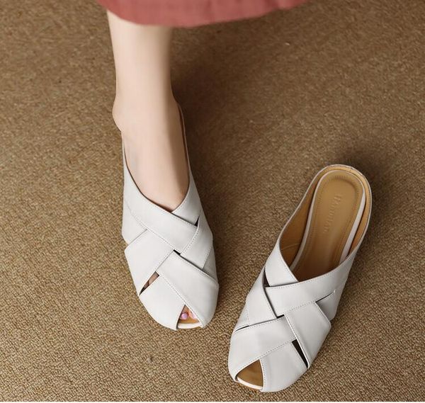 weave cover toe half slippers women fashion plaid cow leather flat heel leisure slides lady sandals shoes, Black
weave cover toe half slippers women fashion plaid cow leather flat heel leisure slides lady sandals shoes, Black