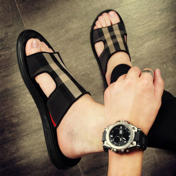sandals 39-46 style of summer wear trendy beach sandals and personalized anti-skid outdoor web celebrity men's flip-flops 230421, Black
sandals 39-46 style of summer wear trendy beach sandals and personalized anti-skid outdoor web celebrity men's flip-flops 230421, Black