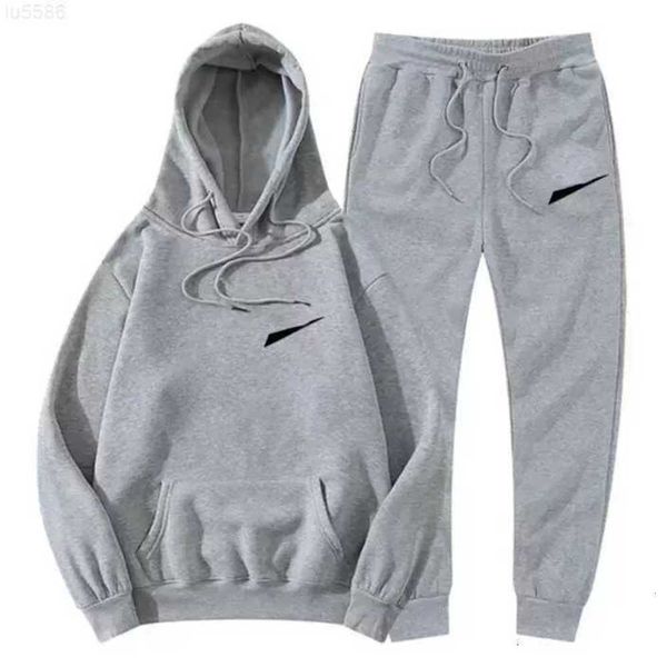 men's set designer tracksuits suit letters print autumn sportswear tracksuit two piece sets casual jackets trousers sweatsuit running j, Gray
men's set designer tracksuits suit letters print autumn sportswear tracksuit two piece sets casual jackets trousers sweatsuit running j, Gray