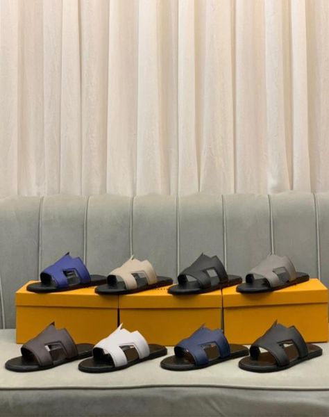 oasis mules sandals are crafted from supple grained leather with an interwoven brand graphic on upper shoe features the brands log8123592, Black
oasis mules sandals are crafted from supple grained leather with an interwoven brand graphic on upper shoe features the brands log8123592, Black