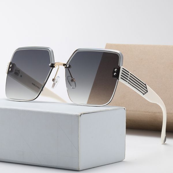 luxury designer g sunglasses 2022 fashion metal women sunglasses mirror classic large frame retro street beat sunglass travel oculos de sol, White;black
luxury designer g sunglasses 2022 fashion metal women sunglasses mirror classic large frame retro street beat sunglass travel oculos de sol, White;black
