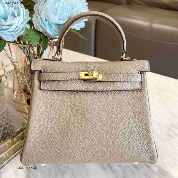 outdoor leather designer lychee handbag 2023 bag kellies bags grain togo fashion layer shoulder messenger iwtf
outdoor leather designer lychee handbag 2023 bag kellies bags grain togo fashion layer shoulder messenger iwtf