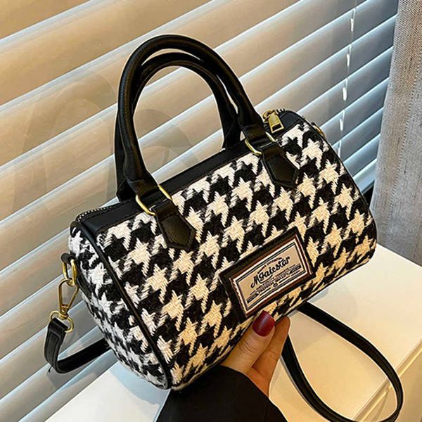 evening bags luxury women plaid boston bags party clutch chic handbags and purse houndstooth black brown shoulder bags suede crossbody bags
evening bags luxury women plaid boston bags party clutch chic handbags and purse houndstooth black brown shoulder bags suede crossbody bags