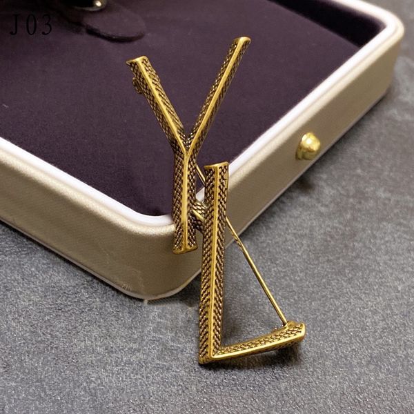 classical brasses snake brooch designer letter retro gift gold color pins women fashion broche large beads female clothes suit alloy brooch, Gray
classical brasses snake brooch designer letter retro gift gold color pins women fashion broche large beads female clothes suit alloy brooch, Gray