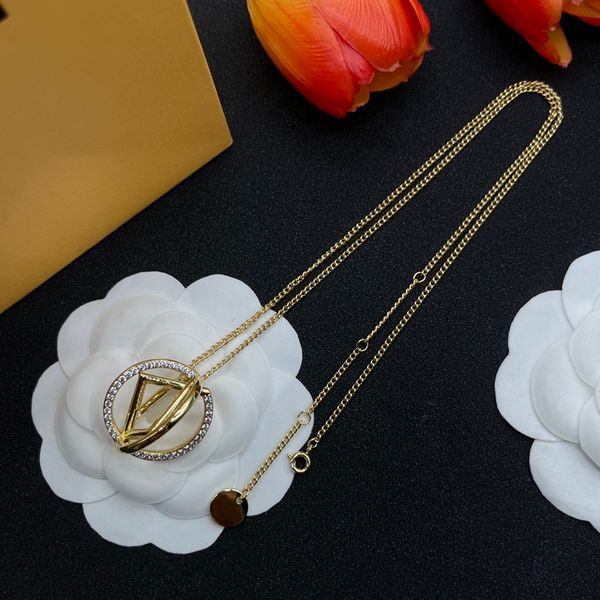 pendant necklaces womens designer jewelry women gold round necklace new designers accessories with diamonds f letters chain nice d2304212f, Silver
pendant necklaces womens designer jewelry women gold round necklace new designers accessories with diamonds f letters chain nice d2304212f, Silver