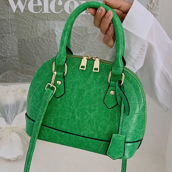 evening bags female solid color messenger bag quality leather shoulder bag stylish all match handbags women retro stone pattern crossbody ba
evening bags female solid color messenger bag quality leather shoulder bag stylish all match handbags women retro stone pattern crossbody ba