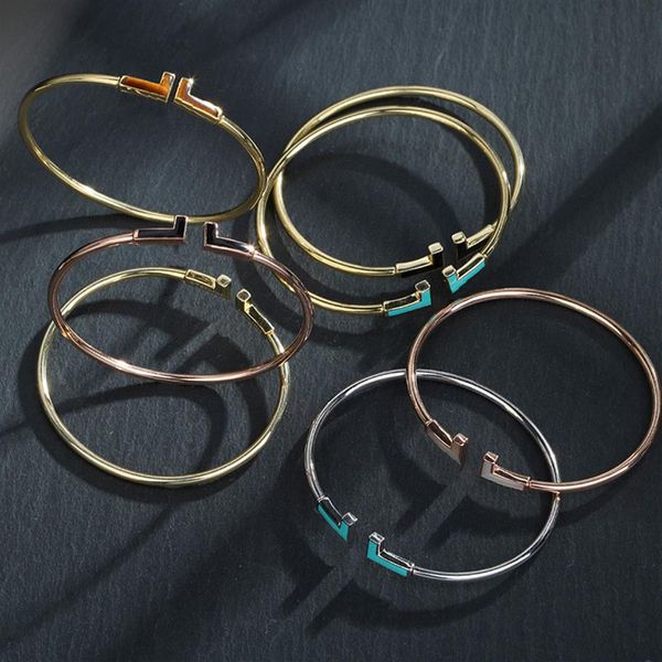 luxurys bangle bracelets double t designers fashion gold love charm bangle mens and women wedding lovers gift jewelry with box263a, Black
luxurys bangle bracelets double t designers fashion gold love charm bangle mens and women wedding lovers gift jewelry with box263a, Black