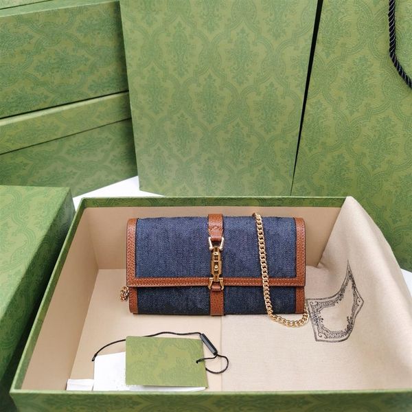 2021classic bag luxury designer women fashion shoulder bags bow thread chains vintage flap artwork cross body handbags212p
2021classic bag luxury designer women fashion shoulder bags bow thread chains vintage flap artwork cross body handbags212p
