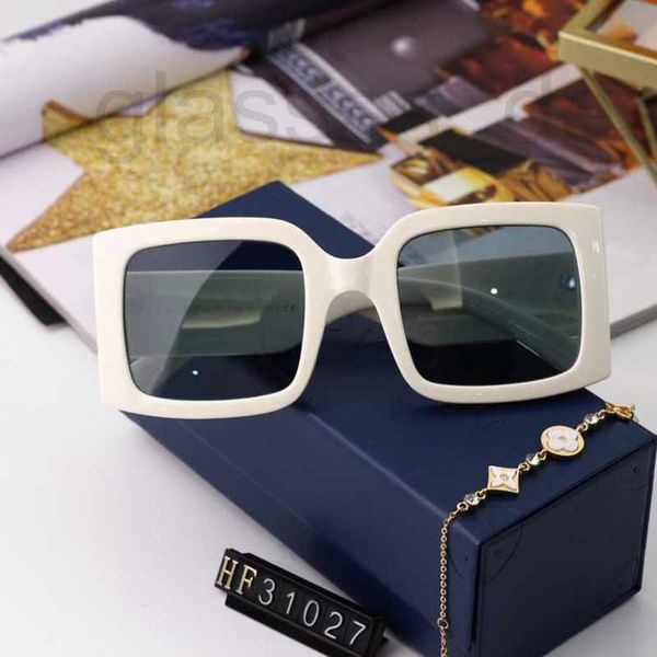 sunglasses designer new large square polarized sunglasses street shooting women's fashion straight 8k39, White;black
sunglasses designer new large square polarized sunglasses street shooting women's fashion straight 8k39, White;black