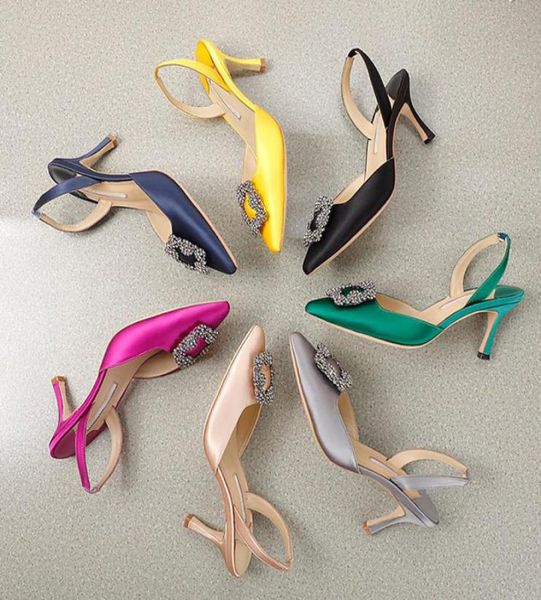 pointed highheeled sandals with logo dust bag summer banquet stylist party wedding shoes size 3542 with box7266896, Black
pointed highheeled sandals with logo dust bag summer banquet stylist party wedding shoes size 3542 with box7266896, Black
