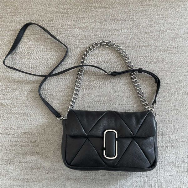 bags women's camera mj shoulder crossbody 2023 fashion versatile color wide strap one women luxury niche stylish camera bag e2he
bags women's camera mj shoulder crossbody 2023 fashion versatile color wide strap one women luxury niche stylish camera bag e2he