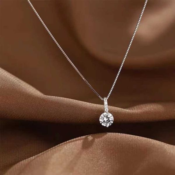 pendant necklaces shiny moissanite necklaces for women zircon water drop pendant clavicle chain necklace valentines day gift wedding party j, Silver
pendant necklaces shiny moissanite necklaces for women zircon water drop pendant clavicle chain necklace valentines day gift wedding party j, Silver