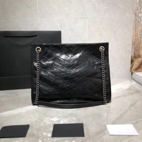 niki shopping composite bag in crinkled vintage leather large capacity with magnetic buckle for safty212k
niki shopping composite bag in crinkled vintage leather large capacity with magnetic buckle for safty212k