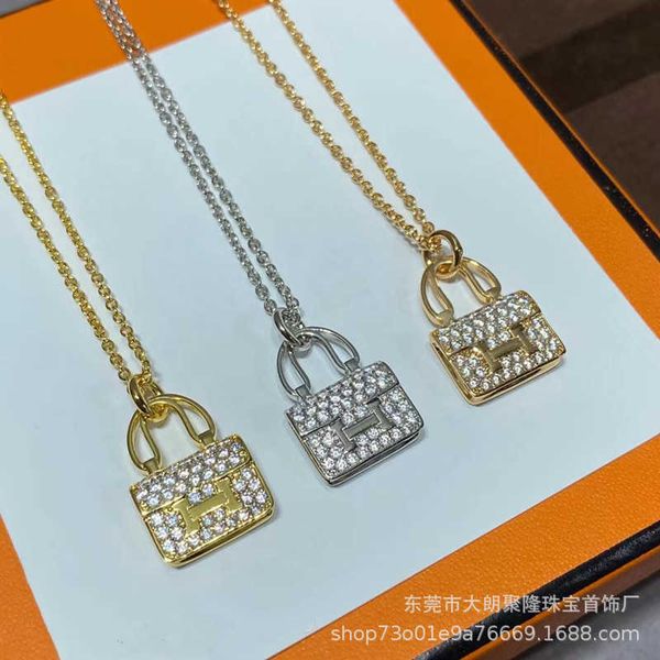 designers925 sterling silver herms's new kangkang bag necklace for women 18k rose gold h letter full diamond pendant clavicle chain, Black
designers925 sterling silver herms's new kangkang bag necklace for women 18k rose gold h letter full diamond pendant clavicle chain, Black