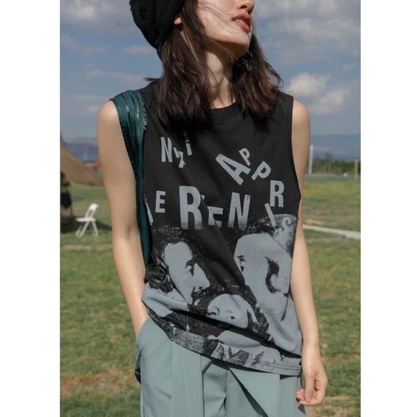 tanks summer portrait print y2k casual sleeveless street style tank women loose sports outerwear, Black;white
tanks summer portrait print y2k casual sleeveless street style tank women loose sports outerwear, Black;white