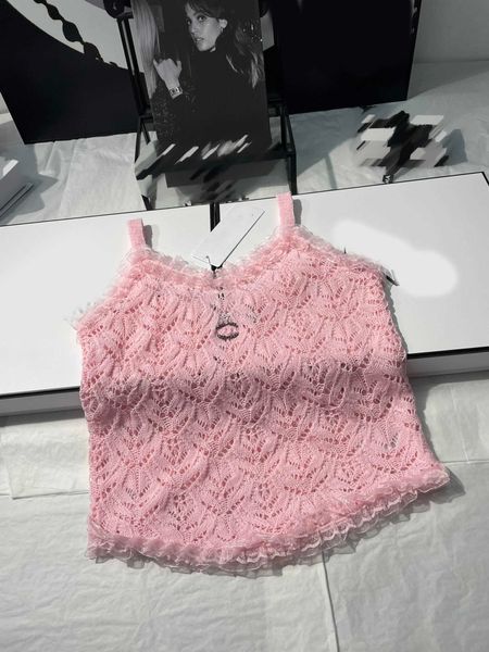 23ss vest camis tank womens tanks camis womens designer clothing hollow out lace edge slim knit sling vest womens clothes, White
23ss vest camis tank womens tanks camis womens designer clothing hollow out lace edge slim knit sling vest womens clothes, White