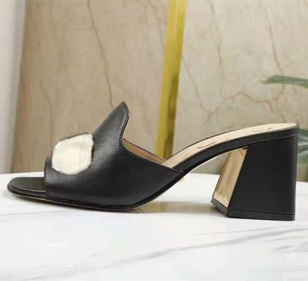 2022 designer slides women flip flops leather women sandal with double metal 35436574138, Black
2022 designer slides women flip flops leather women sandal with double metal 35436574138, Black