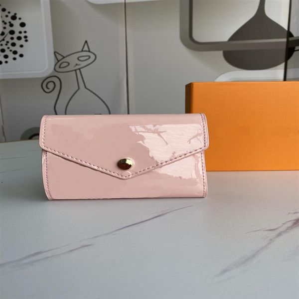 original 2021 new style female designer ladies coin purse ladies empreinte patent leather short wallet wallet credit card holder b253y, Red;black
original 2021 new style female designer ladies coin purse ladies empreinte patent leather short wallet wallet credit card holder b253y, Red;black