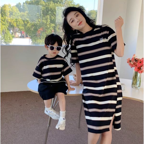 family matching outfits family matching outfits summer short sleeve striped dress t-shirt mother father son mom and daughter matching clothe, Blue
family matching outfits family matching outfits summer short sleeve striped dress t-shirt mother father son mom and daughter matching clothe, Blue