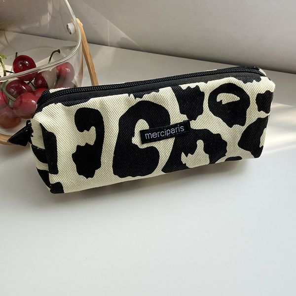 cosmetic bags cases japanese style plaid women canvas handbags purse organizer pencil lipstick makeup leopard 230421
cosmetic bags cases japanese style plaid women canvas handbags purse organizer pencil lipstick makeup leopard 230421