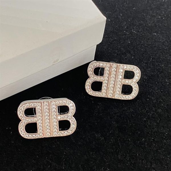 stud luxurys designer womens earring fashion mens bb earrings jewelry formal women shine diamond pendant studs hoop ear rings wedd2658, Golden;silver
stud luxurys designer womens earring fashion mens bb earrings jewelry formal women shine diamond pendant studs hoop ear rings wedd2658, Golden;silver
