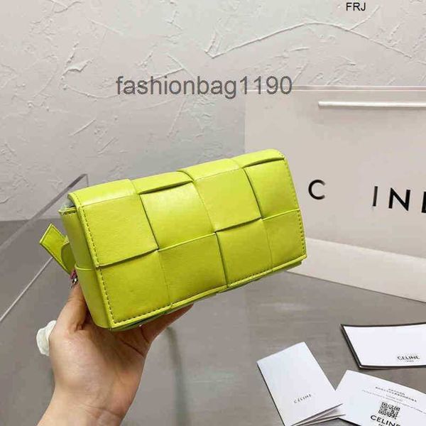 designer bottegas bags venetas cassettes bags handbags bottegasvenetas 2023 womens waist leather woven one shoulder messenger mini have logo
designer bottegas bags venetas cassettes bags handbags bottegasvenetas 2023 womens waist leather woven one shoulder messenger mini have logo