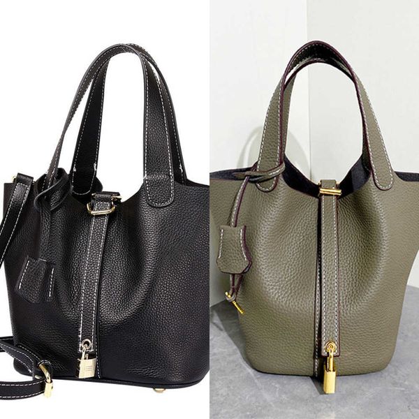 designer luxury bag vegetable basket women's baby and mother's bucket head layer cow leather hand simple large capacity handbag pi
designer luxury bag vegetable basket women's baby and mother's bucket head layer cow leather hand simple large capacity handbag pi