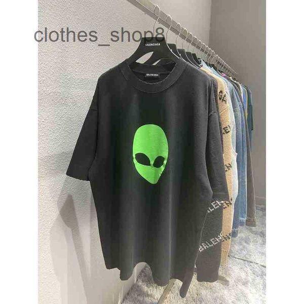 balengs men t-shirts class paris b 2023 new black alien print trendy short sleeve t-shirt for men and dluh, White;black
balengs men t-shirts class paris b 2023 new black alien print trendy short sleeve t-shirt for men and dluh, White;black