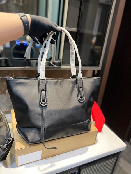 two piece women's shopping bag woody handbag canvas fashion linen large beach bag luxury designer travel crossbody shoulder bag wallet
two piece women's shopping bag woody handbag canvas fashion linen large beach bag luxury designer travel crossbody shoulder bag wallet