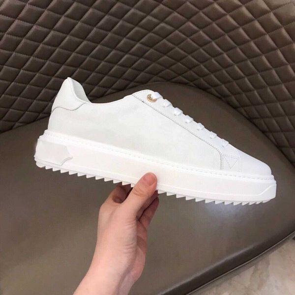 casual shoes women travel leather lace-up sneaker 100% cowhide fashion lady flat designer running trainers letters woman shoe platform men g, Black
casual shoes women travel leather lace-up sneaker 100% cowhide fashion lady flat designer running trainers letters woman shoe platform men g, Black