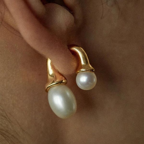 ins wind front and rear size pearl earrings stud s925 silver needle trend all-match fashion 18k gold women's jewelry gift acc234v, Golden;silver
ins wind front and rear size pearl earrings stud s925 silver needle trend all-match fashion 18k gold women's jewelry gift acc234v, Golden;silver