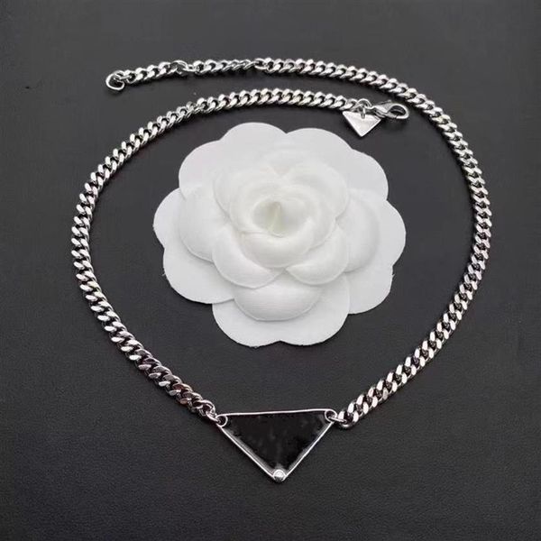 luxury designer necklace love fashion jewelry women chain stainless steel silver pendants triangle charm lovers design jewellery w227b
luxury designer necklace love fashion jewelry women chain stainless steel silver pendants triangle charm lovers design jewellery w227b