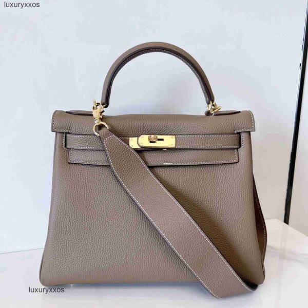 outdoor bags cow leather kellies shoulder togo 2023 layer bag high designer women's single cross body handbag 7o1y
outdoor bags cow leather kellies shoulder togo 2023 layer bag high designer women's single cross body handbag 7o1y
