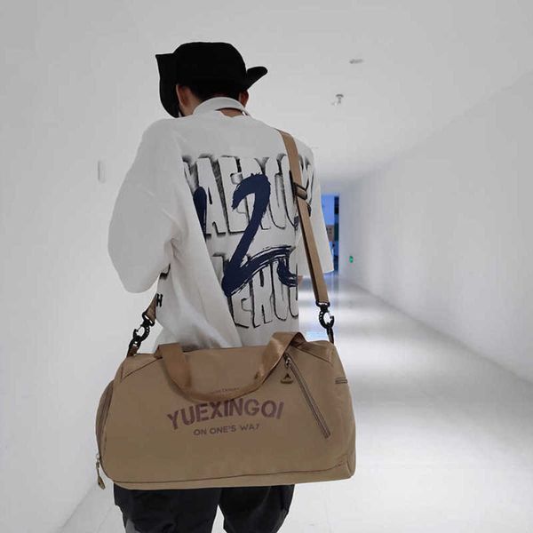 men's leisure sports fitness bag independent shoe warehouse portable storage bag large capacity short distance business travel bag 2304
men's leisure sports fitness bag independent shoe warehouse portable storage bag large capacity short distance business travel bag 2304