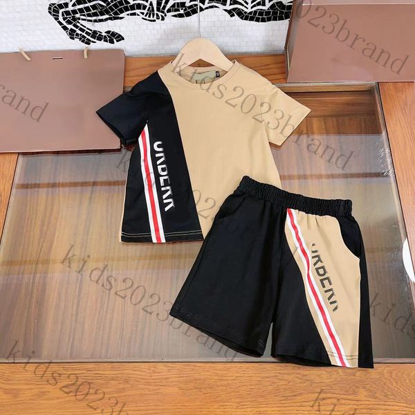 boys brown designer sports sets brand children t shirts with plaid shorts two pieces sets high end kids summer tracksuits 2023ss children cl, White
boys brown designer sports sets brand children t shirts with plaid shorts two pieces sets high end kids summer tracksuits 2023ss children cl, White