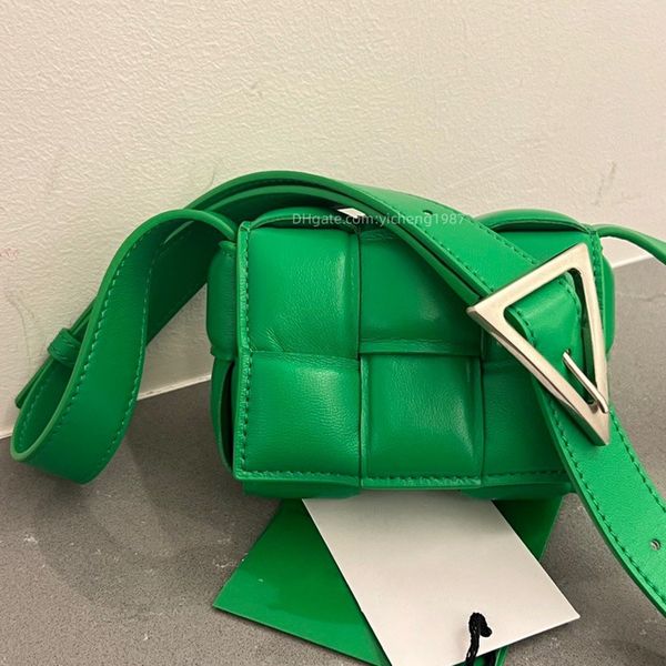 10a bv's candy cassette bags fashion designer cowhide knited woman padded mini bag 12cm lady fshion genuine leather green silver handba, Black;red
10a bv's candy cassette bags fashion designer cowhide knited woman padded mini bag 12cm lady fshion genuine leather green silver handba, Black;red