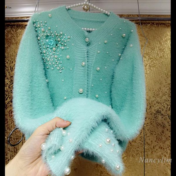 sweaters pearl cardigan koram style beads flower rhinestone plush cropped sweater knitted coat luxury lady spring winter 2021, White;black
sweaters pearl cardigan koram style beads flower rhinestone plush cropped sweater knitted coat luxury lady spring winter 2021, White;black