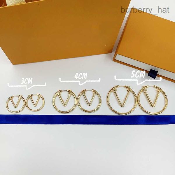 2022 women hoops earrings fashion womens big circle simple earring jewelry luxurys designer earrings letter stud earring wholesale g2203125z, Golden;silver
2022 women hoops earrings fashion womens big circle simple earring jewelry luxurys designer earrings letter stud earring wholesale g2203125z, Golden;silver