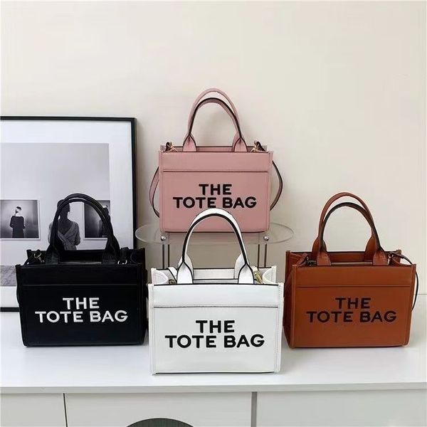 women designer bag the tote handbag shoulder bag mini pu weaving crossbody shopping luxury fashion designer bags totes bags black small hand
women designer bag the tote handbag shoulder bag mini pu weaving crossbody shopping luxury fashion designer bags totes bags black small hand