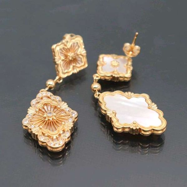 new designed dangle chandelier earrings colorful crystal super sparkling transparent big flower women ear stud designer jewelry e1-170, Silver
new designed dangle chandelier earrings colorful crystal super sparkling transparent big flower women ear stud designer jewelry e1-170, Silver