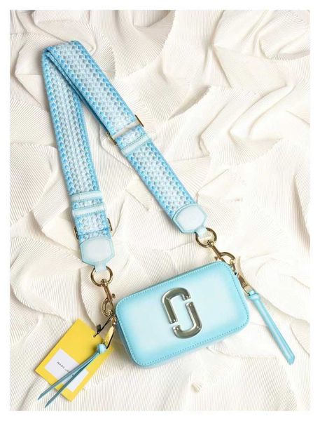 bags women's camera mj shoulder crossbody 2023 fashion versatile color wide strap one women luxury niche stylish camera bag pfmh
bags women's camera mj shoulder crossbody 2023 fashion versatile color wide strap one women luxury niche stylish camera bag pfmh