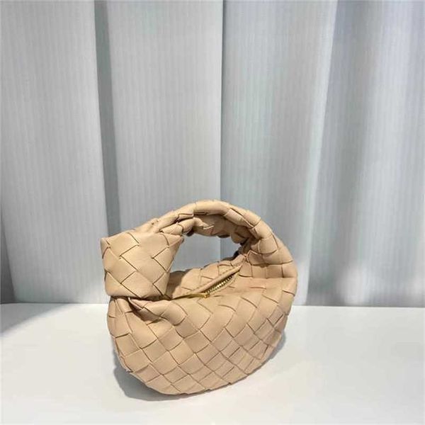designer bottegas bags venetas handbag bags 2023 design spring fashion woven small hand with logopryi with logo
designer bottegas bags venetas handbag bags 2023 design spring fashion woven small hand with logopryi with logo
