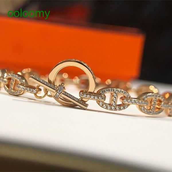 hemres designer bracelet gold bracelet for women light luxury h classic pig nose smooth face full diamond bracelet female rose gold platinum, Black
hemres designer bracelet gold bracelet for women light luxury h classic pig nose smooth face full diamond bracelet female rose gold platinum, Black